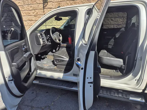 GMC Sierra 6.2 Crew Cab Denali Dvd At