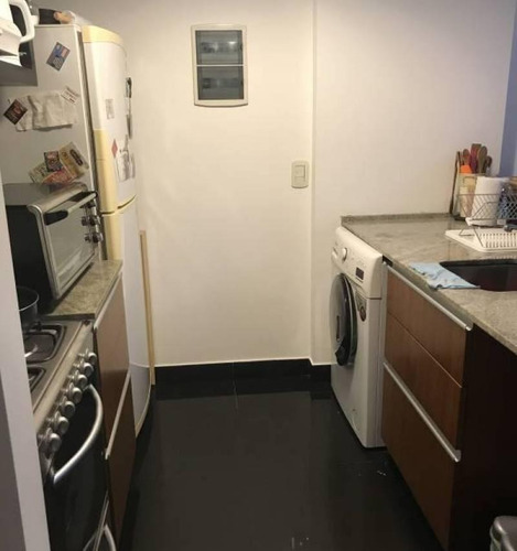 Imagen 4 de 17 de Hermoso Monoambiente De 60 M2 Con Balcón Y Vista A Pulmón De Manzana