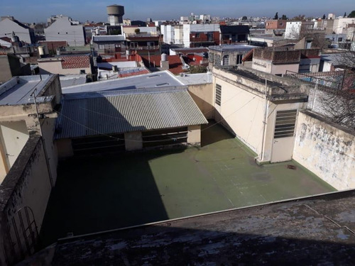 Excelente Galpón Con Vivienda. Rucci 934