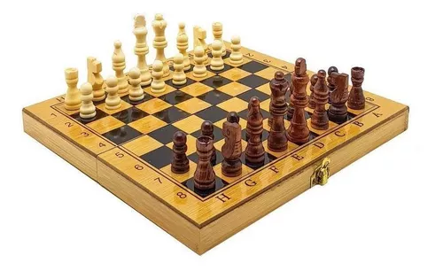 Jogo de Xadrez Vidro Colorido Grande e Raro | Jogo de Tabuleiro Color Glass  Chess Set Nunca Usado 83908544 | enjoei