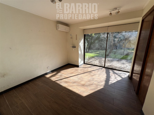 Casa En Venta En Chicureo, A Pasos Del Colegio Santa Cruz