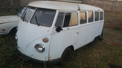 Imagem 1 de 10 de Volkswagen Vw Bus Kombi Antiga P/ Restauração Geral Samba Bu