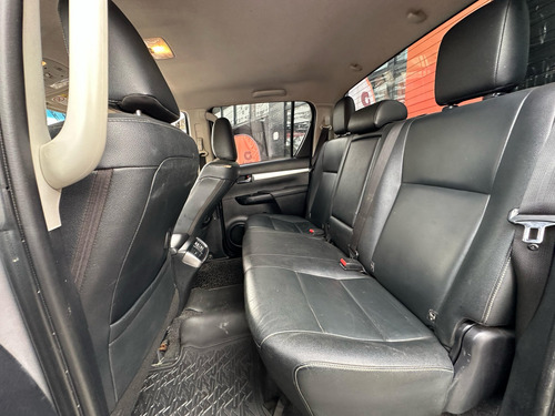 Toyota Hilux 2.8 SRX 4X4 CD 16V DIESEL 4P AUTOMÁTICO