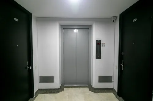 Apartamento En Venta En Hayuelos. Cod V1106017