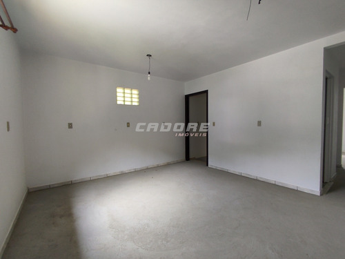 Imagem 10 de 27 de Casa De Alvenaria 4 Dormitórios - Bairro Glória - 3052370v
