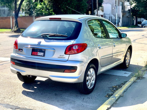 Peugeot 207 2009 1.4 Xs