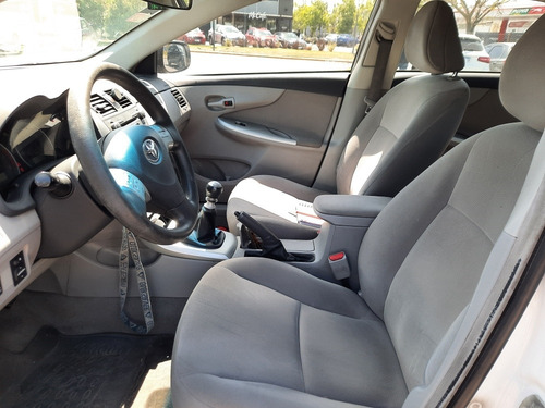 Imagen 9 de 16 de Toyota Corolla 2011 1.8 Xei Mt