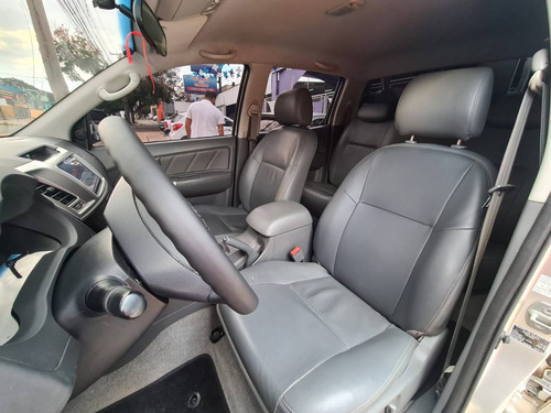 Imagem 9 de 15 de Toyota Hilux 2.7 Srv 4x4 Cd 16v Flex 4p Automático