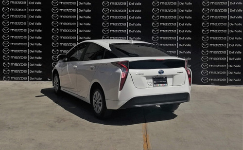 Imagen 5 de 13 de Toyota Prius 2017 1.8 Base Cvt