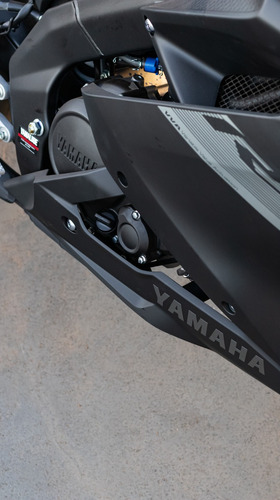 Yamaha| R15 Abs 25/25