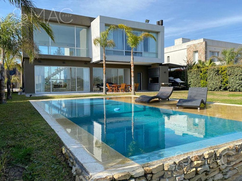 Imagen 1 de 30 de San Benito | 3 Dorm En Suite | Al Rio (202201002)