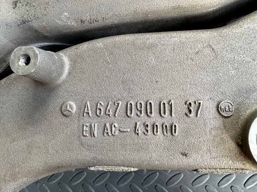 Multiple De Admision Mercedes Benz Sprinter L5 2.7 2005 (Usado)