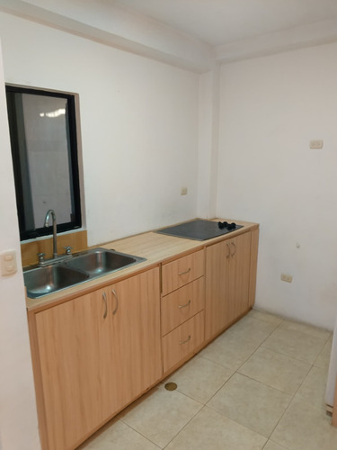 Sky Group Vende Town House Ubicado En Naguanagua Res  Mucubaji El Guayabal