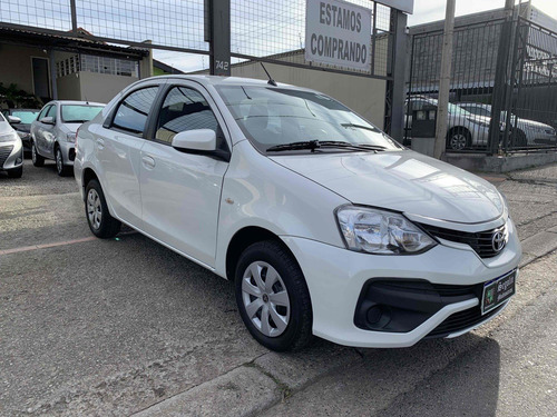Toyota Etios 1.5 XS 16V FLEX 4P MANUAL
