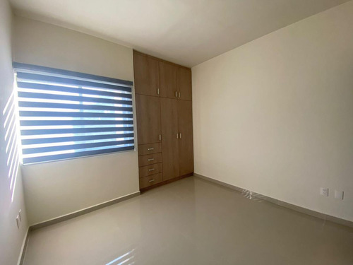 Imagen 16 de 25 de Casa En Renta De 4 Recamaras En Residencial Terramagna