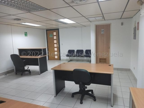 Imagen 4 de 17 de Oficina En Alquiler Torre Movilnet 22-8101 Yudermy M. 0414-4115155