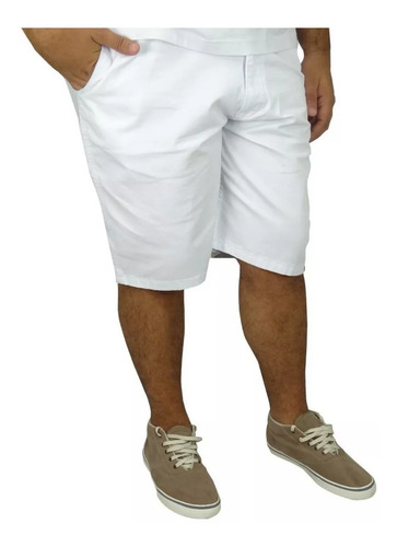Imagem 1 de 4 de Bermuda Branca Jeans Sarja C Lycra Plus Size Tamanho Grande
