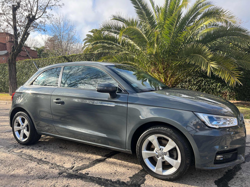 Audi A1 1.4 Tfsi Stronic 125cv