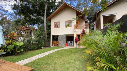 Se Vende Villa En Jarabacoa Republica Dom.