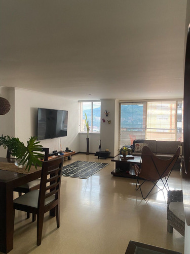 Casa En Venta En Medellín, Sector Poblado.