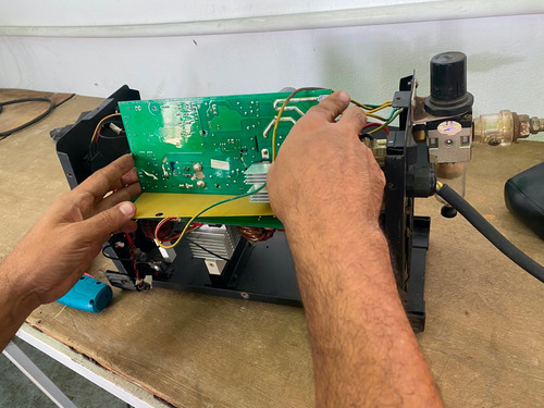 Imagen 8 de 10 de Reparacion De Equipos De Soldar Y Herramientas