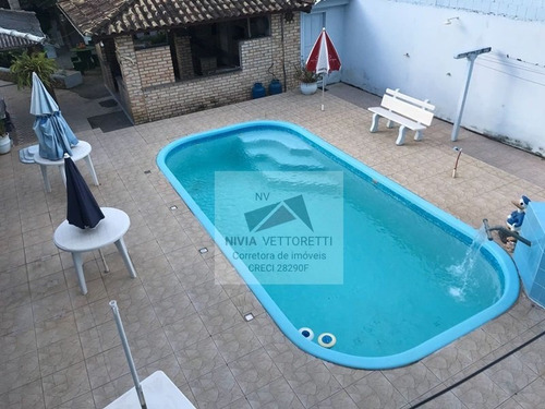 Casa A Venda No Bairro Rio Vermelho Em Florianópolis - Sc. - 4109-1