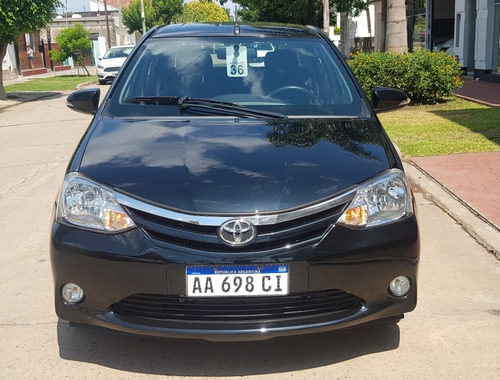 Toyota Etios Xls 1.5 6 M/t - 2016 Financiado