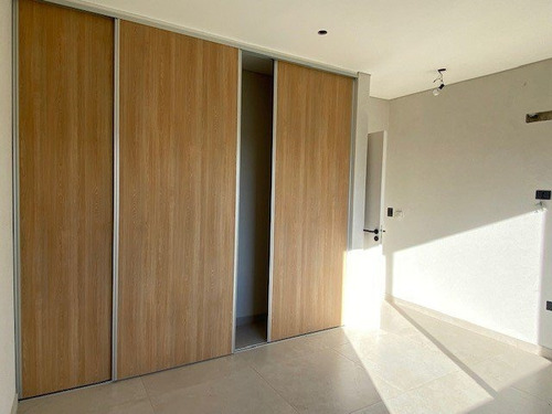 Imagen 7 de 14 de Casa En Venta En Barrio Horizontes Al Sur