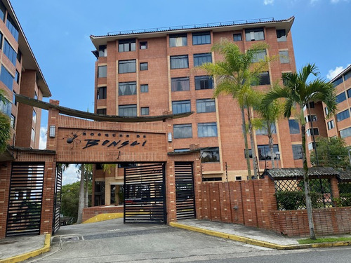 Venta Apto El Hatillo 84mts 2h 2b 2pe