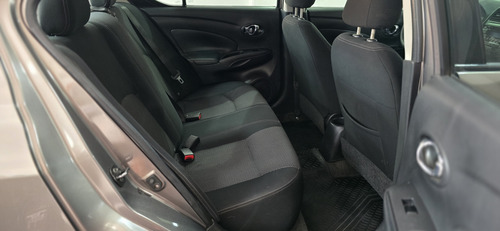 Nissan Versa 1.6 Sense