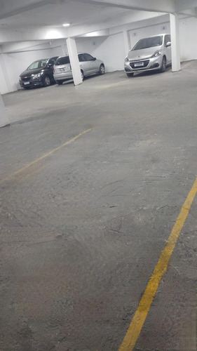 Cochera En Venta En Zona Terminal Y Facultad De Medicina, Santa Fe Al 3200
