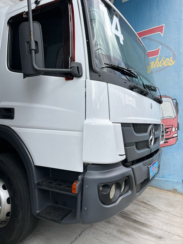 Mb Atego 1719 No Chassi
