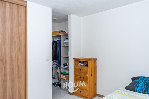 Casa En Toluquilla, San Pedro Tlaquepaque Con 2 Recámaras, 81 M², Id: 76452