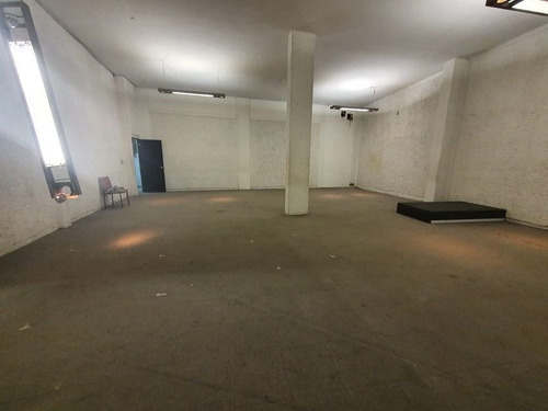 Imagen 5 de 9 de Edificio Comercial En 3 Niveles, Ubicado A 1 Cuadra De Calza