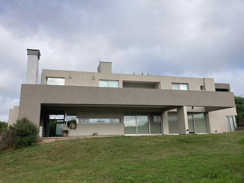 Casa En Alquiler Country 4 Hojas Mendiolaza