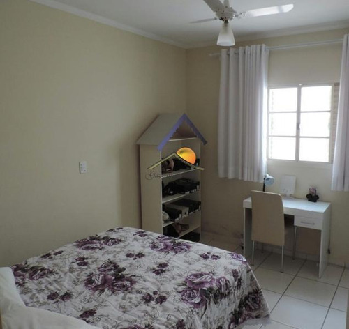 Imagem 2 de 15 de Casa Para Venda Em Bragança Paulista, Vila Santa Libânia, 2 Dormitórios, 1 Suíte, 1 Banheiro, 2 Vagas - G0641_2-745721