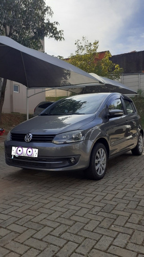 Volkswagen Fox 2012 1.0 Vht Total Flex 5p