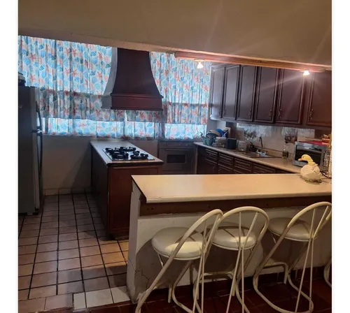 Casa En Venta En San Nicolás De Los Garza Centro
