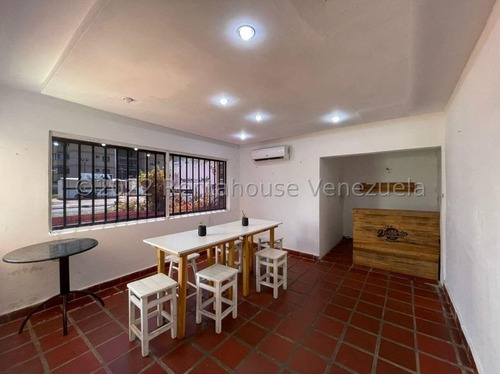 Imagen 6 de 13 de En Venta Fondo De Comercio, Con Mobiliario Y Equipos. Vip Mls 23-9064 04120656408