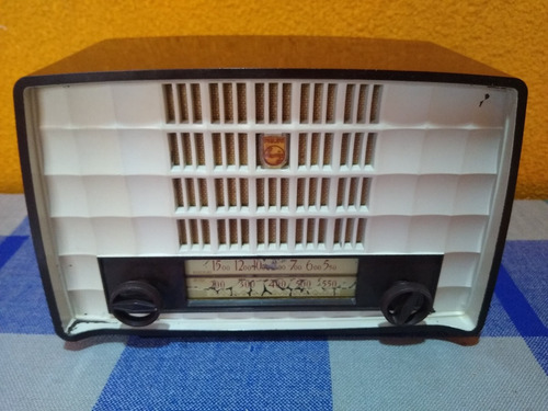 Radio De Bulbos Philips / 1953 (Usado)