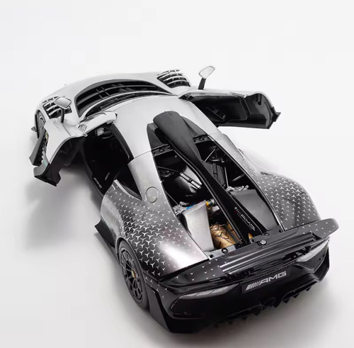 Mercedes Amg One 1/18 Nzg (prata Com Estrelas) N Autoart Prateado