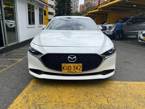Mazda 3 2.0 Touring