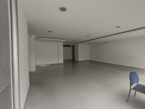 Imagen 2 de 17 de Edificio En Arriendo En Bogotá El Lago. Cod 102337