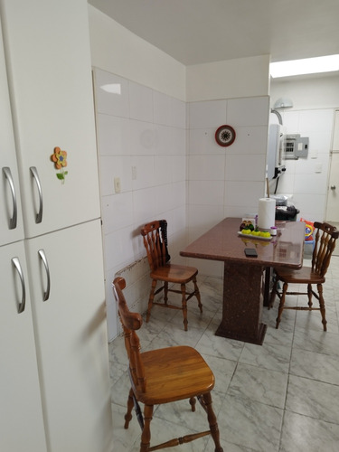 Penthouse En Av. Roosevelt, Urb. Los Rosales, Caracas, Distr