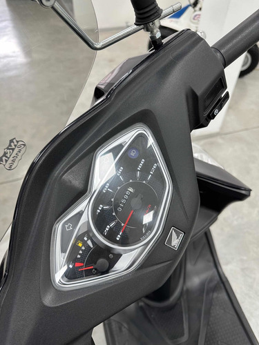 Imagen 7 de 12 de Kymco X Town 250