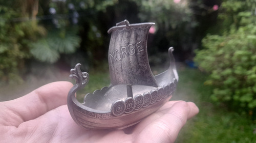 Barco Vikingo Noruego De Peltre Vintage Retro