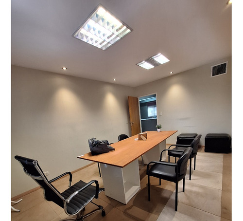 Alquiler De Espectacular Oficina En San Martin Centro. 140 M2
