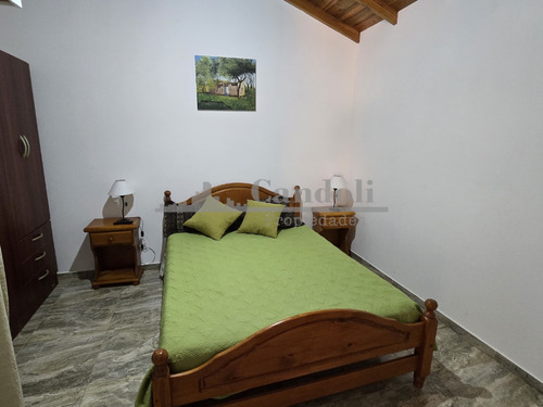 Casa En Venta 4 Ambientes Más 2 Deptos - Cinco Esquinas, Santa Clara Del Mar