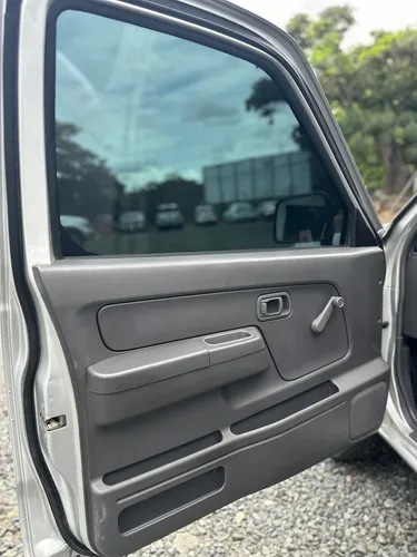 Nissan Frontier 2.4 Ax D22 4x2