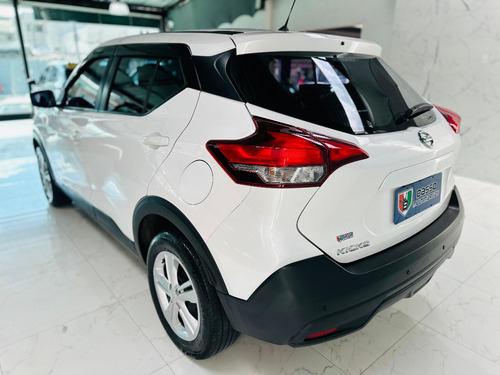 Nissan Kicks 1.6 Active S 16V Aut. (Pcd) 5P